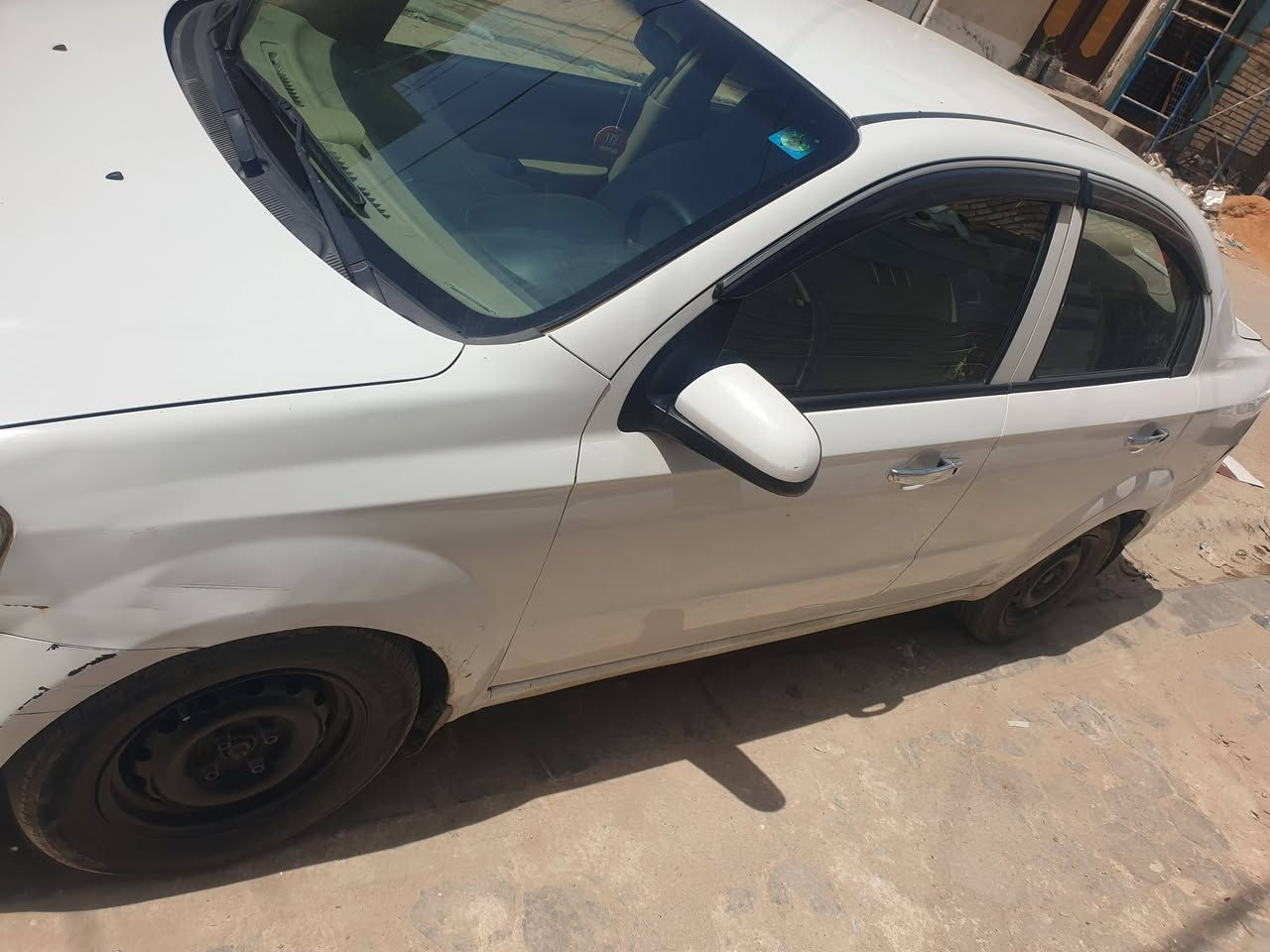 افيو موديل ٢٠١٦ محرك ١٦٠٠ مسكر بيه صبغات جاهزة بأسمي ممكن مراوس حسب القناعة مكانها بالنجف السعر ٧٦ للاستفسار ***********
