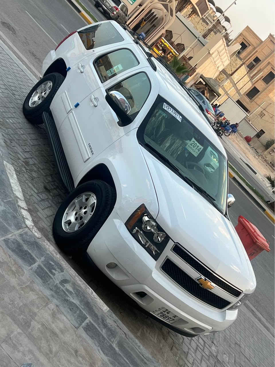 سلام عليكم 
تاهو 2014 اصل خليجي LT مكفول كفاله عامه ماشيه 177 الف حقيقي شرط لفحص سياره جديده كلش وجاهزه شرط بلكارتون رقم بصره جديد عنوان السياره بصره الطويسه 📞*********** البصرة, العراق
