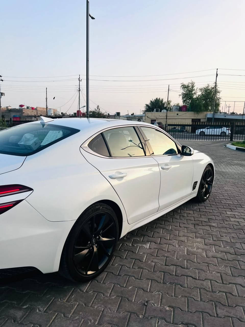 جينسس g702023فول مواصفات للاخير داخل ابيض تخم تاير جديد حداديه جديه سياره نضيفه كفاله من ضربه القويه فقط كلين صفحه والباقي كفاله بدون معجون رقم بغداد بسمي للستفسار ***********
