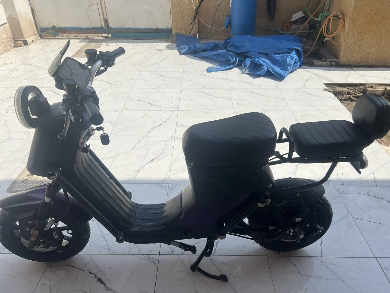 شباب دراجه شحن نضافه شخط ما بيه حديثه تمشي مسافت 40كيلو مكفوله كله شغال بصمه وسويج تشغيل من بعد للستفسار خاص او عل الرقم ***********
***********
