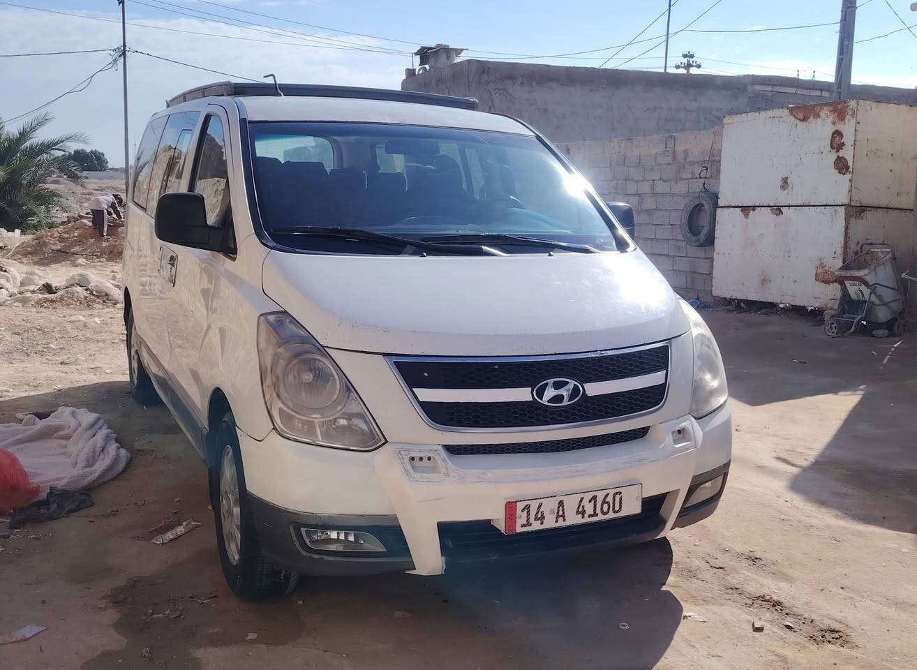 سلام عليكم ستاركس  مفتوح للبيع موديل 2010 كفاله عامه ماعده قبق جنطه والباقي كفاله مصفره هيئه ومرور رقم بصره انكليزي مكان نجف المناذره (135)وبيهه مجال للطيبين  ***********
