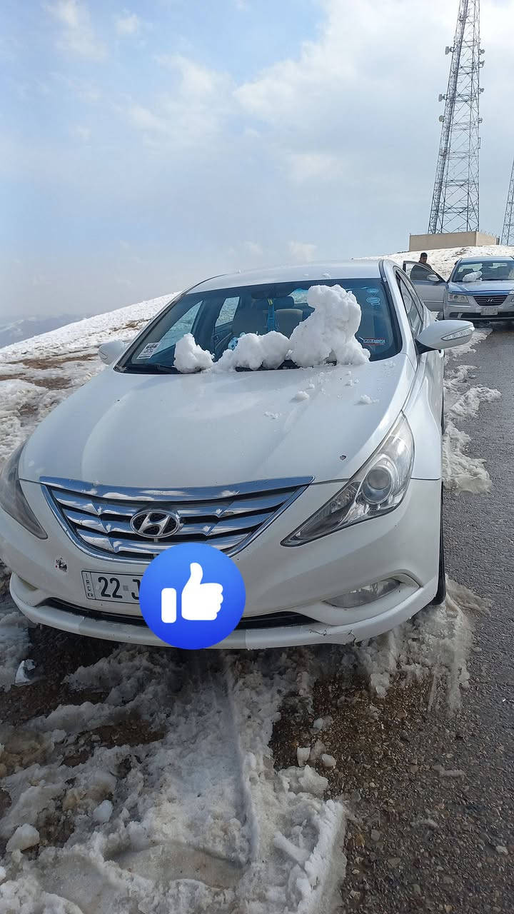 سوناتا موديل 2010 خليجي رقم اربيل دولي محرك 2400دوش  بيها قطعه وحده بدون دواخل تبريد تدفئه كله مكفول مكان ديالى  سعر 112 بيها مجال شراي اتصل ***********
