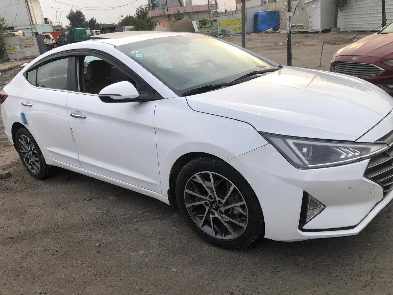 النترا موديل ٢٠٢٠ خليجي رقم بغداد بسمي السيارة بيهه تصلح بلدوسه موضح بلصوره مكاني البياع السعر ١٧٠ وبيهه مجال الرقم ***********
