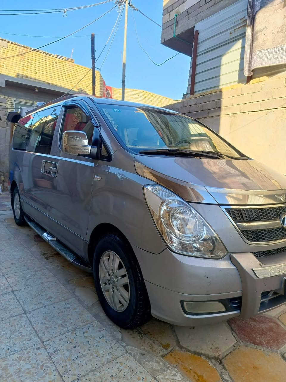 للبيع 2014 مرمزه 2018 محرك فوك مجول جوى سبلاين قبل شهر شاده هو الكير تخم تاير مرشوشه صفحه العبري بكوريه ومعجون بلجاملغ الخلفي نفس الي واضح بلصور رقم بصره انكليزي سعر ١٩٥ قفل /***********/عنون السياره البصره قضاء المدينه
