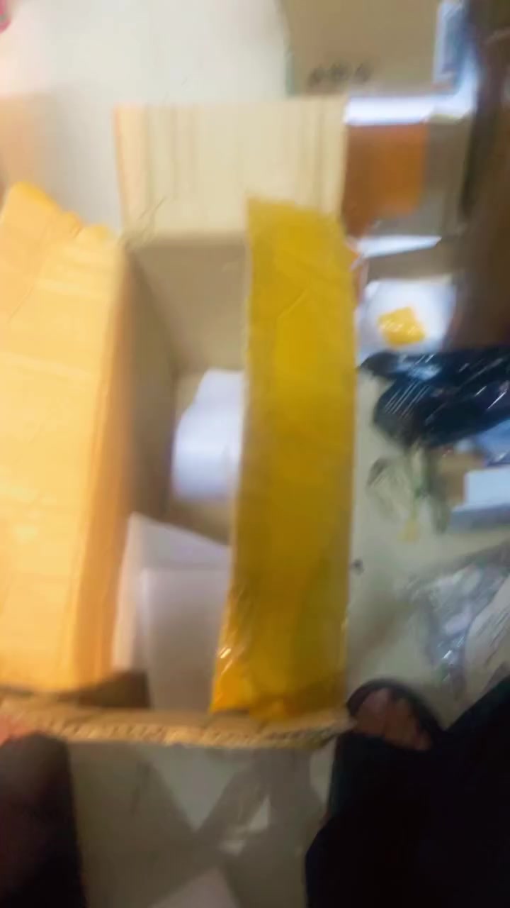 بطارية عملاقه اخوان مزاد فاتح بيها الله يرضى عليكم الماعنده مصلحه بيها لايزود ورمضان كريم علينا وعليكم يارب بالرزق والعافيه


**إذا كنت صاحب هذا الإعلان وتريد حذفه لأي سبب، رجاءا أرسل رسالة إلى الدعم الفني**