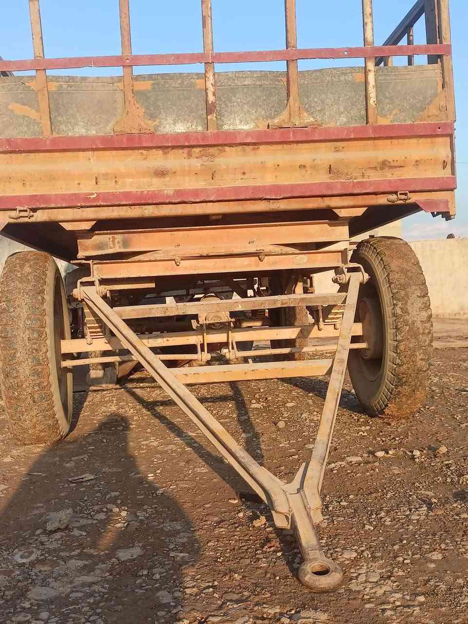 عربانة للبيع بلادي السعر 21ورقه وبيها مجال ***********
