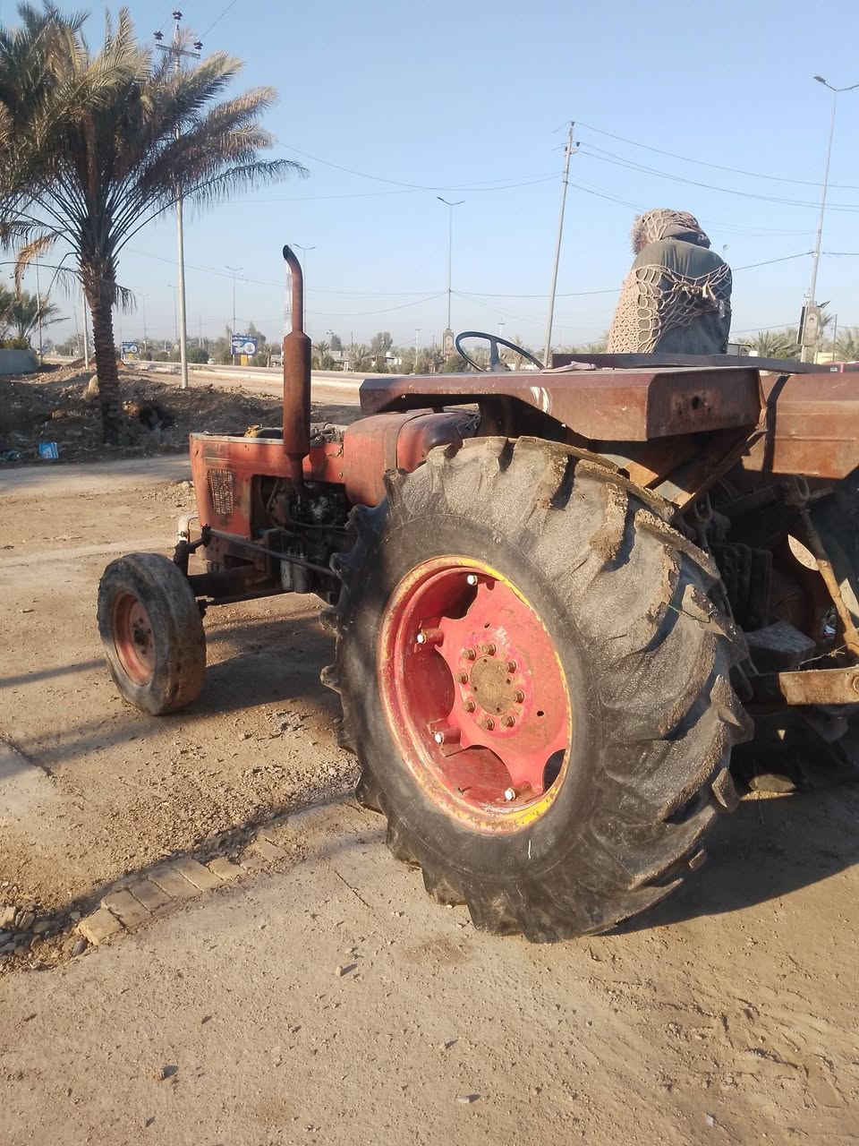 السلام عليكم مكينه عنتر موديل 85 بابل المسيب السعر 3 وبيها مجال***********
