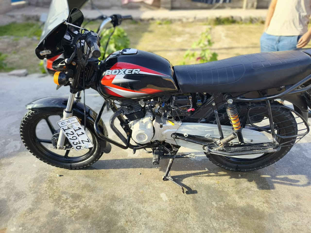 سلام عليكم شباب  بوكسر 21 مرقم بغداد تحويل ثاني يوم غرامات ما عليه الدراجه  الكهربائيه كله شغال دراجه تخبل مجفته مره وحده تجفيت شركه السعر بواحد 750 وبيه مجال مكان بغداد التواصل اتصل *********** بس واتساب
