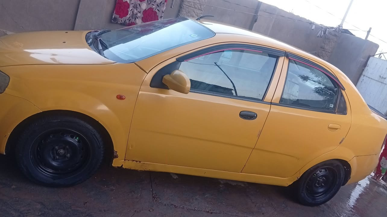 السلام عليكم
للبيع 2006 بابل بسمي 
السياره مكينتها  تنقص بسبب الجبنه كايمه 
حداديه نص عمر الكير بس الثاني يفلت 
السياره اشتغل بيها تكسي النهار كله افتر بيها 
يعني تأخذها حط بانزين وطلع على باب الله 
كهربائيات كله جديد تخم تاير وسبير جديد 
عليها غرامات 200 وهيه 50 يوكعن من سعرها 
سنويتها سقطت صار شهرين سعرها 34 شراي احطك على راسي موشراي امشي عليك الحسين لاتعامل ودوخنه
عل فيس مامتواجد
***********
