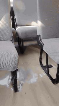 سياره نيسان اورفان زعره موديل 2013 اكفل مكينه وكير والكشر بي طخطخ كدام العين مامسويهن  سعر 135 وبي  مجال شراي يتصل ***********
