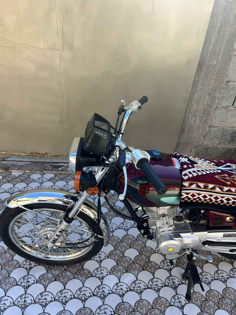 ألسلام عليكم 
نامه موديل 27 
كفاله عامه 
صارلهه 9 ايام من طالعه 
دهن الشركه بعدني ممبدله 
مكانيي مسيب 
***********
