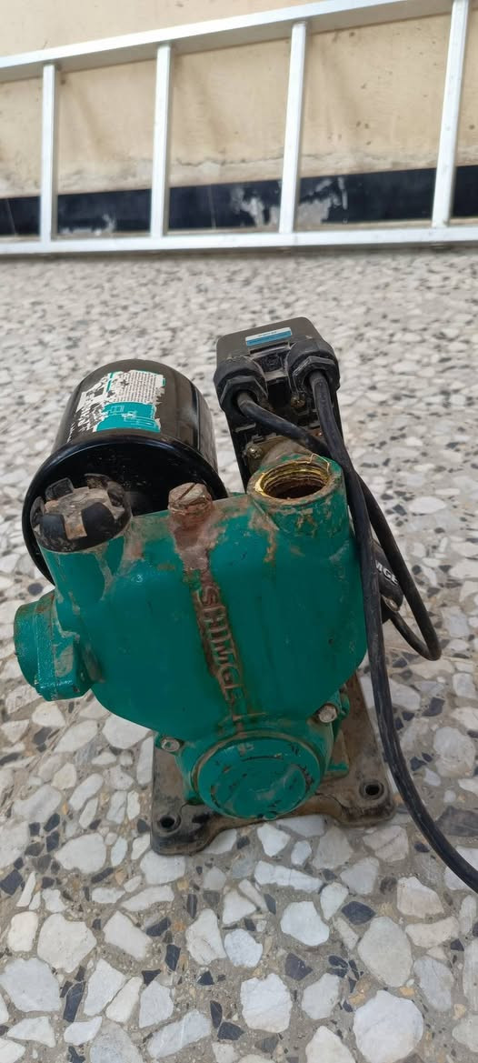 ماطور شمجي واحد حصان بحالة جيدة جيدا للبيع المكان بغداد / جسر ديالى القديم
***********

