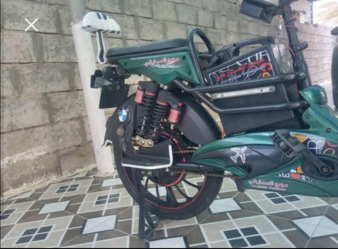 سلام عليكم باسكل شحن للبيع فول مواصفات اشاير ايمنه ايسره كهربائيات كل شغاله بلوتوث وتشغيل عن بعد 5 بطاريات 1000 واط سرعه ٩٩ اربع نمر الموديل ٢٠٢٤ حجم 20 العنوان ديالى ناحيه السلام السعر ٤٠٠  وبي مجال حك الجيه رقم الهاتف  *********** متواجد على الفيس بوك
