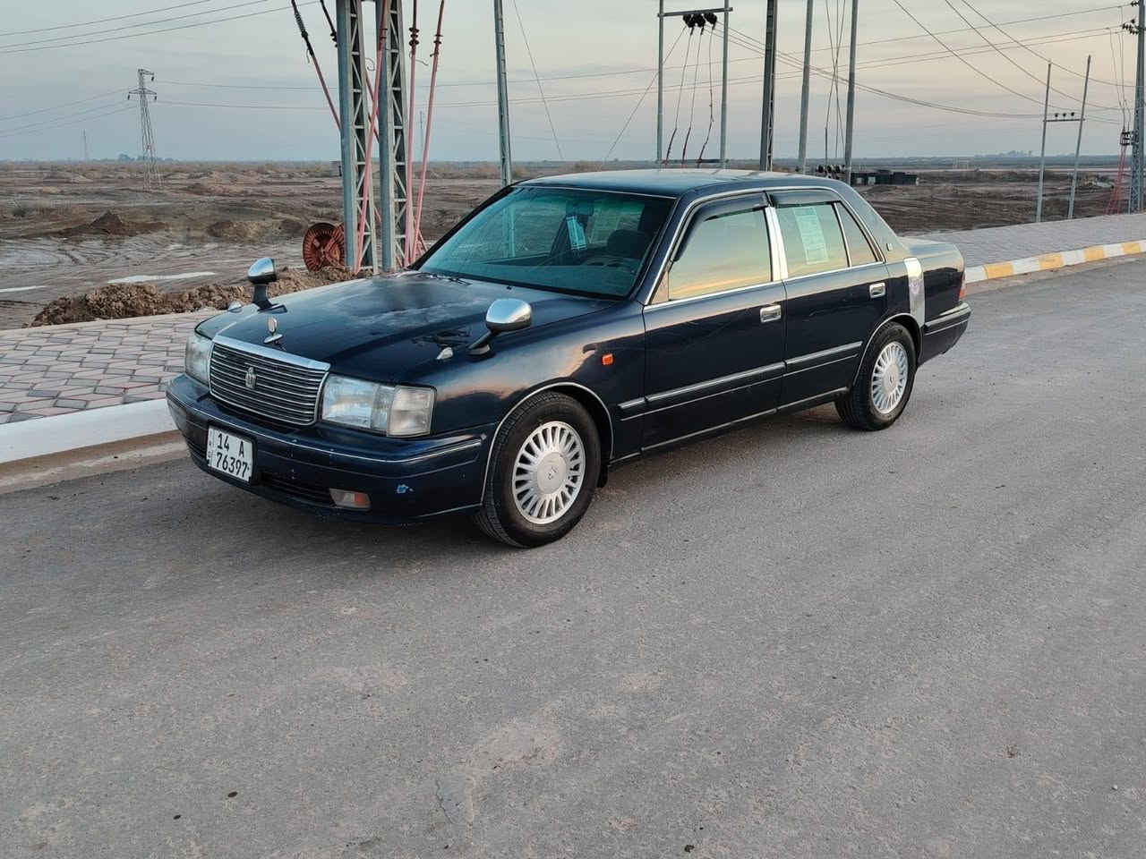 راس ثور تكم لون حبري مديل 1998 مكفوله كفاله لا ضربه ولاكص مكفوله من نقل  الجثه مكفوله من الصبغ سياره بلادي رقم بصره انكليزي مشروع وطني سنويه جديده مكينه فيفيتي فيشه وحده تبريد قطعتين مكينه وكير وحداديه وتخم تاير جاهزه السياره من كلشي مداور لمته مايعجبك شرط السياره احله من الصور بهواي  السعر 85  ***********
