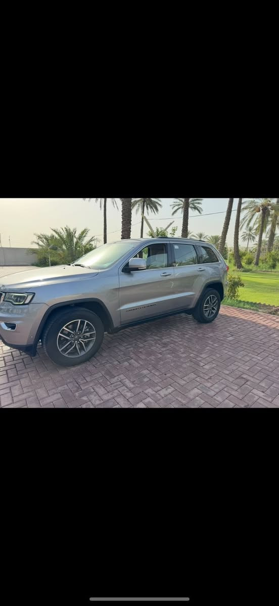 مساء الخير 
جيب خليجي لاريدو 
موديل19 رقم بغداد الدولي
عداد المسافة المقطوعة195 الف 
السيارة جديدة جدآ الصور تحكم
تشغيل عن بعد ريمونت كونترول 
محرك 3600
فتحه سقف 
جلد كشنات 
تحكم أستيرن فول تتحكم
مرأة ترحيب عند الاقتراب ضوئية شفط
تخم تاير جديد كوري
شاشة بلازما أندرويد
لايت زنون بلاد لدات
زراك لايت موشن
زجاج دبل جام 
 حساسات دعاميات خلفي أمامي
يدات نيكل بصمات 
بيها بارد جامرلغ ايمن وثاني هم بي شويه 
237وبيها مجال بسيط 
مكانها بغداد راشديه 
***********
