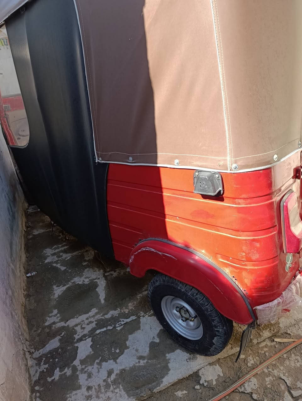 تكتك 18 شهر 12
كامله وجاهزه 
اوراق اصولي 
3 قفل قفل 
‏‪0771 789 6461‬‏
