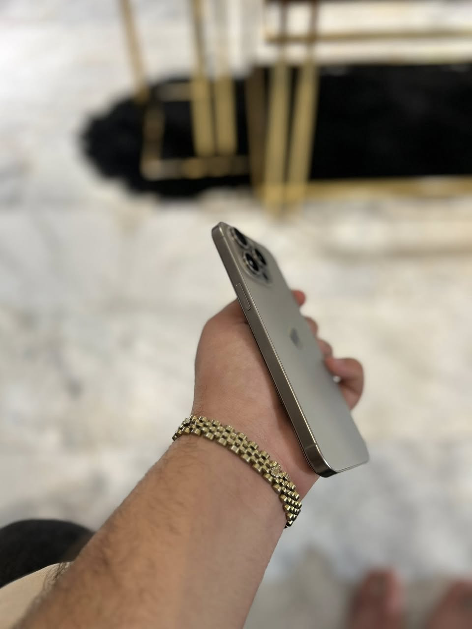 أيفون 15 PROMAX
بطاريه 85
جهاز وتر 
سعر نار لا 1100 ولا 1000
ب980🔥
+ بي لزكه شاشه اصلي مضلل
لل تواصل ***********
مكاني بغداد
