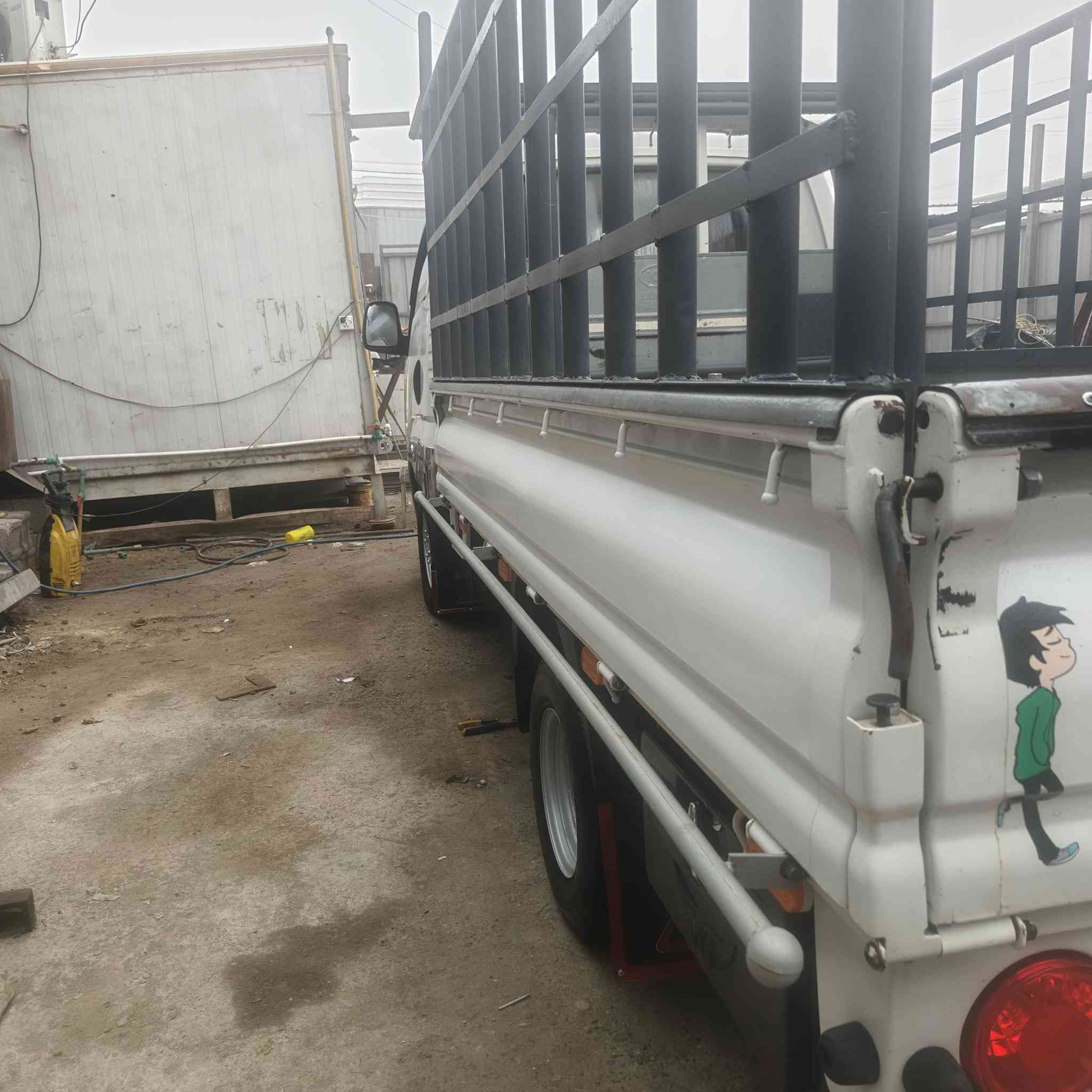 سلام عليكم كيه 2018
سياره ابدل بيه بنيد ودعامه بدون دواخل
تخم تاير جديد تبريد شغال رقم شاصي واضح
عنوان بغداد ***********
