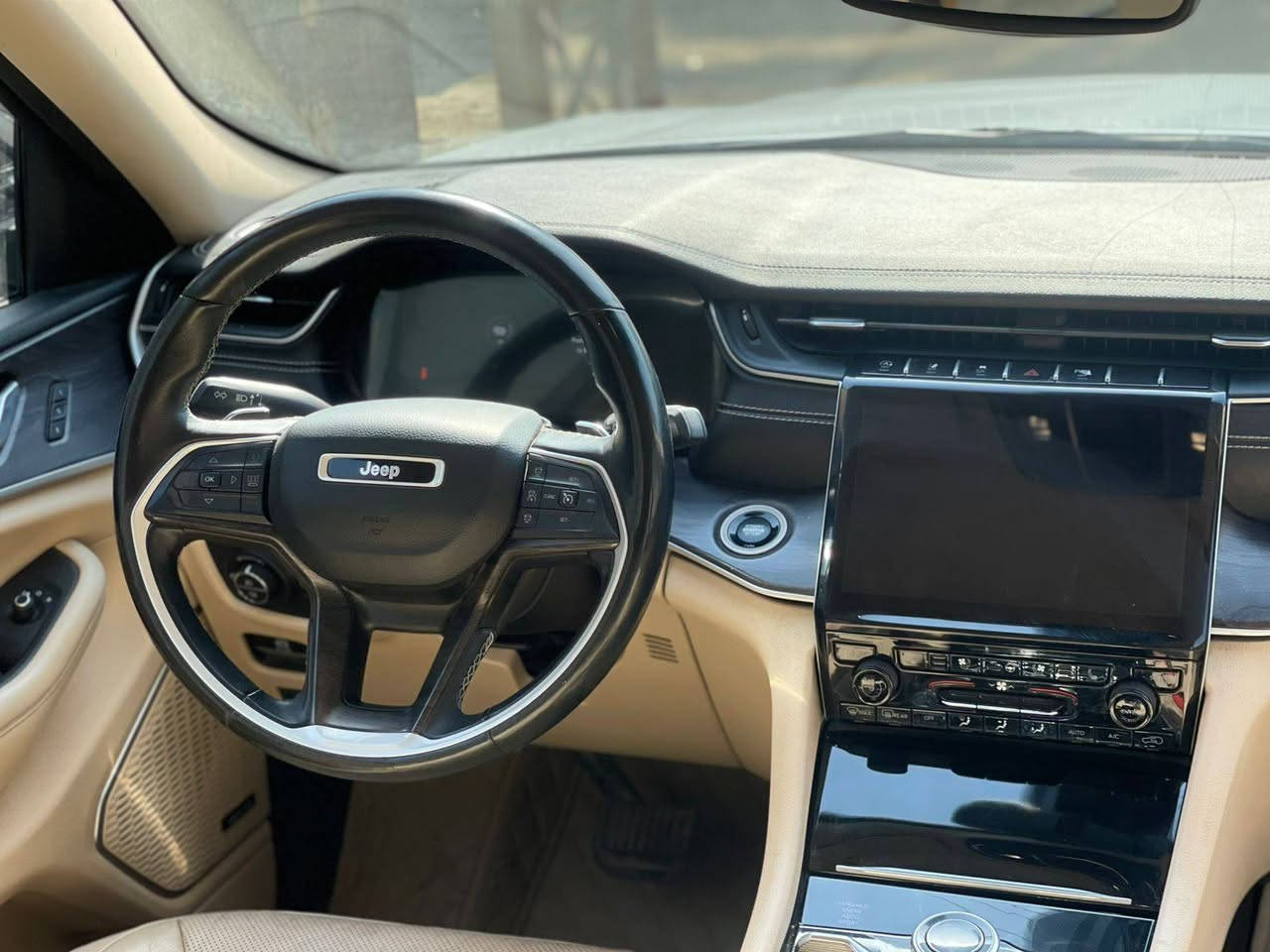 سلام عليكم جيب 2022 خليجي وكاله هارلم مكفوله من شخط ***********
