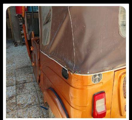 سلام عليكم عندي تكتك للبيع مديل 21 مكينه مبدله وبدي كفاله من ضربه فقط خياسات بيها رقم وسنويه باسمي سعر ب6وربع وبيها مجال
***********
