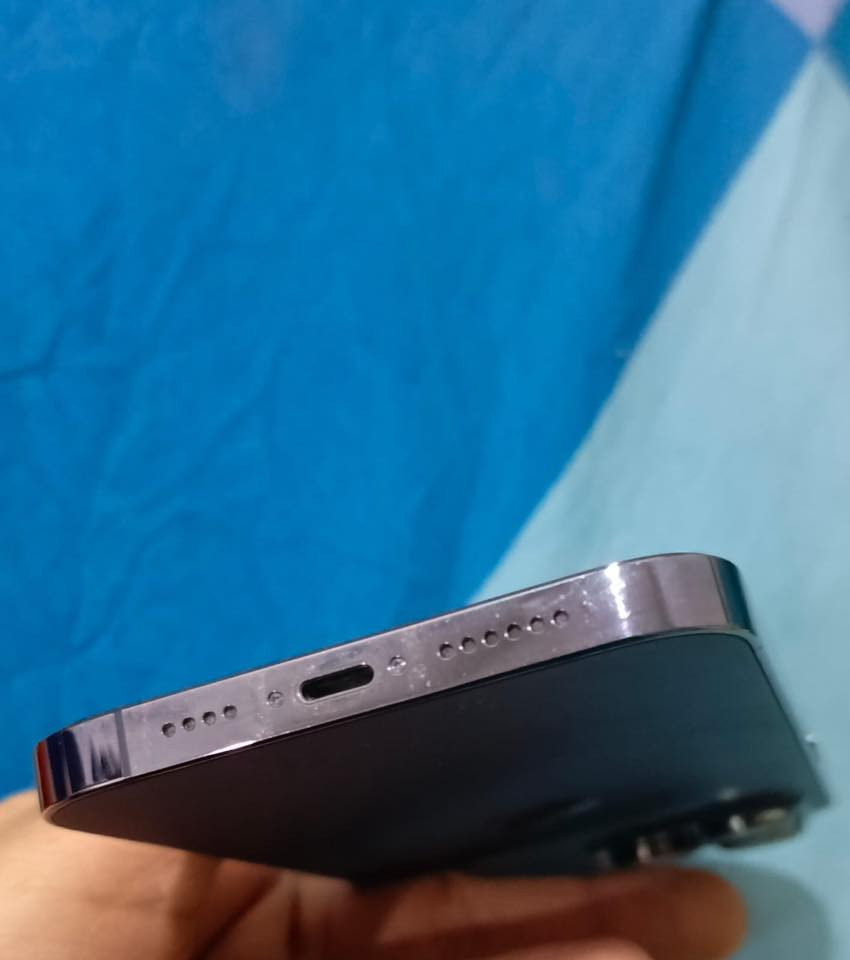 السلام عليكم
ايفون 14promax ذاكرة 256 لون بنفسجي شرق اوسط ماستر الجهاز نظيف جدا زلغ او شخط مابي كارتونته المطابقه موجوده والصور موضحه باسفل المنشور 
السعر نهايته من الاخير بدون معامله 800 الف 
للتواصل الاتصال على الرقم ***********
مكاني بغداد السيدية
