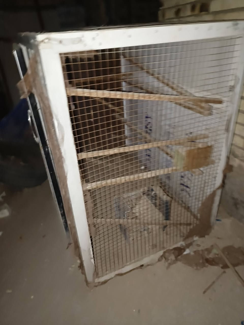 غراض نضيفه للبيع كلمن وسعره ***********
