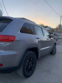 جيب لاريدو 2015 للبيع ضرره بسيط جاملغ وبنيد بدون دواخل السعر 170 اي اس...