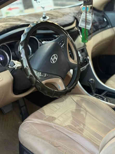 السلام عليكم 
سوناتا موديل ١٢ 
السياره حلوه مال بيت 
السونار مرفق بالمنشور 
السعر ١٣١ وبيها مجال بصيط جداً 
مكان السياره ديالى

‭٠٧٧٢ ١٣٧ ٥٤٨٤‬
