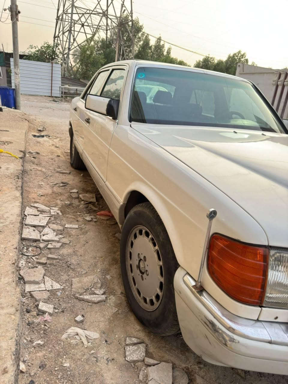 بيع سيارة مارسيدس جامبو موديل 1988 محور محرك 320 خراطيم
تبريد شغال 
سلايد روف بانوراما شغال طكتين 
صدر ٧٥ بالميه 
العنوان الدور حي الصحه 
للاستفسار الاتصال فقط  ***********
السعر ٥٧
