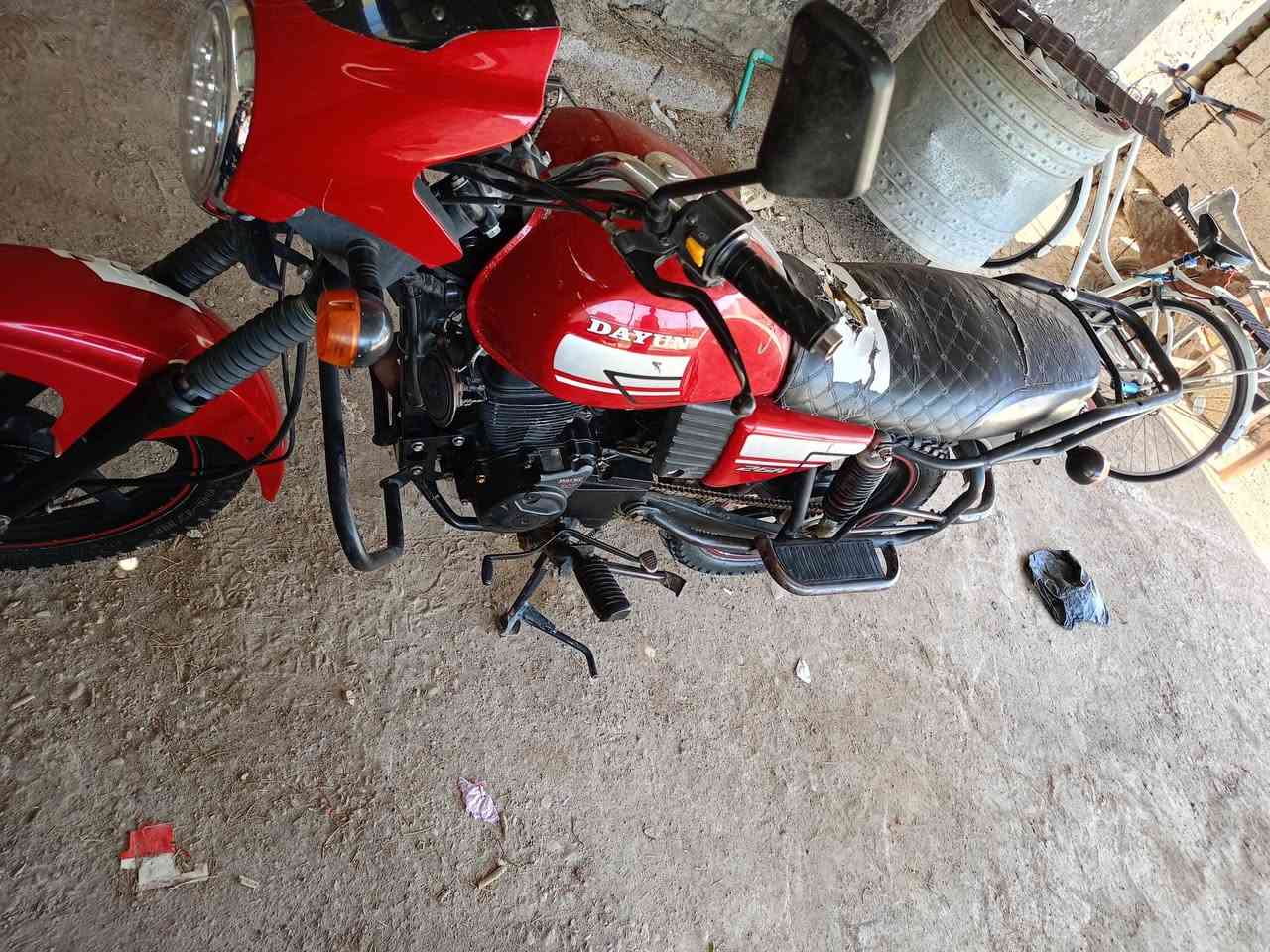 ..دراجات دايوان للبيع
..الحمره موديل 21 ..سعر مليون و200
..السوده موديل 20.. سعر مليون و 100
..للستفسار الاتصال ***********
