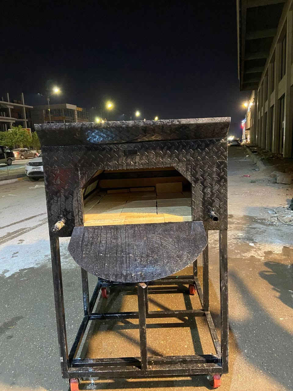 فرن للبيع
ديالى بعقوبة تقاطع القدس 
700 الف 
***********
