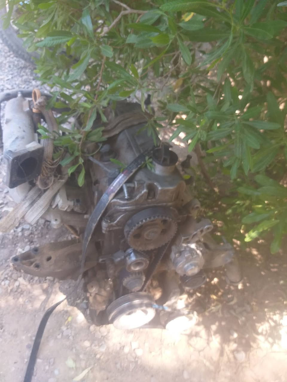 بسم الله مكينا وكير كامل مع التفرعات
@شيري كوين موديل ٢٠١١السعر المطلوب ٣٠٠٠الف 
للتواصل ***********
