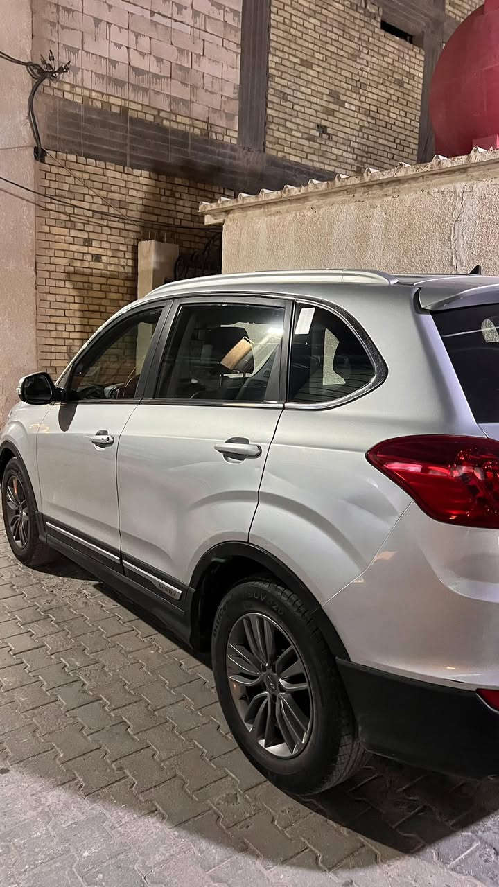 � للبيع شيري تيجو 5 موديل 2018 🚘
▪️ موديل: شيري تيجو 5
▪️ سنة الصنع: 2018
▪️ محرك 2.0 بنزين
▪️ 4 سلندر
▪️ ناقل حركة أوتوماتيك
▪️ المواصفات: خليجي
▪️ الممشى: 60 ألف كم فقط
▪️ اللون: سلفر
▪️ المقاعد: جلد
▪️ عدد المقاعد: 5
▪️ بدون صبغ
▪️ لوحة كربلاء خصوصي
السعر: 89 ورقه
السيارة نظيفة وجاهزة للاستخدام، والفحص خير دليل.

📍 الموقع: كربلاء
📞 ***********
