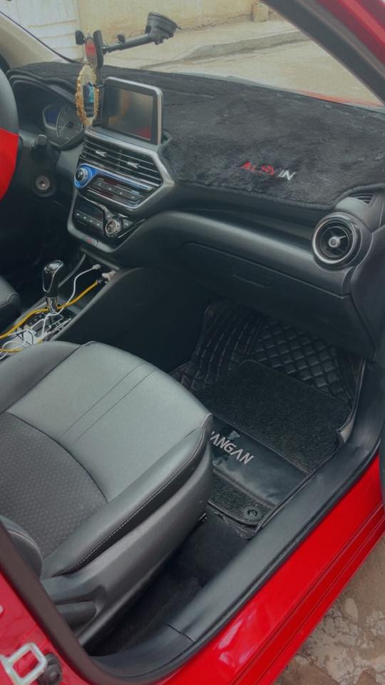 شانجان سفن للبيع
موديل 2025 ماشيه 10 
بضمان شركه رقم بغداد تحويل مباشر 
مكانهه بغداد حي الاعلام
***********
