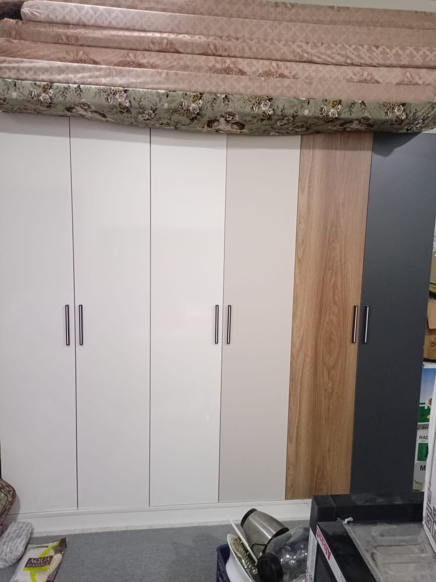 غرفة نفر وتخم بيع مستعجل ب 800عنوان بغداد ***********واتس
