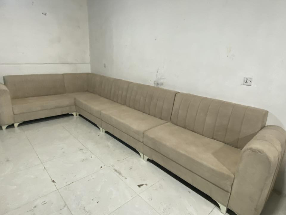 قنفة حرف 10Lمقعد تواصل علي واتساب *********** مكان اربيل مامزوا اكو توصيل
