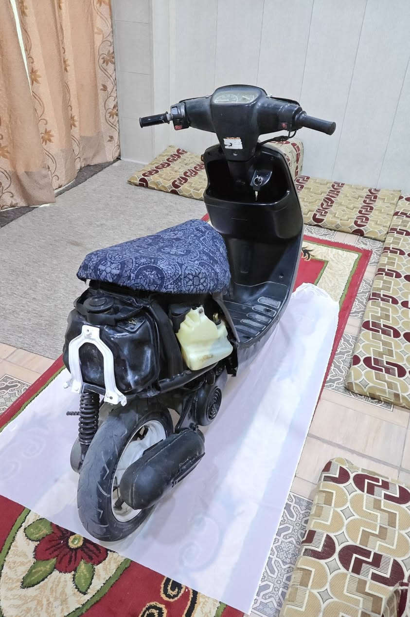 سلام عليكم
دراجه بطه شغاله كلشي مابيه هندر واحد شرط بكل وقت عوزه كفرات خلفي السعر 130 
المكان نجف حي سلام / ***********
