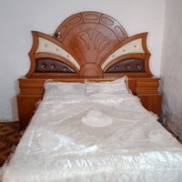 غرفة نوم 5 قطع • مستعملة شبه جديدة • بابل الدبل