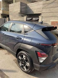 كونا ٢٤ وارد امريكي محرك ٢٠٠٠ بدون صبغ ماشيه ١٢ الف حادث امريكا موضح ب...