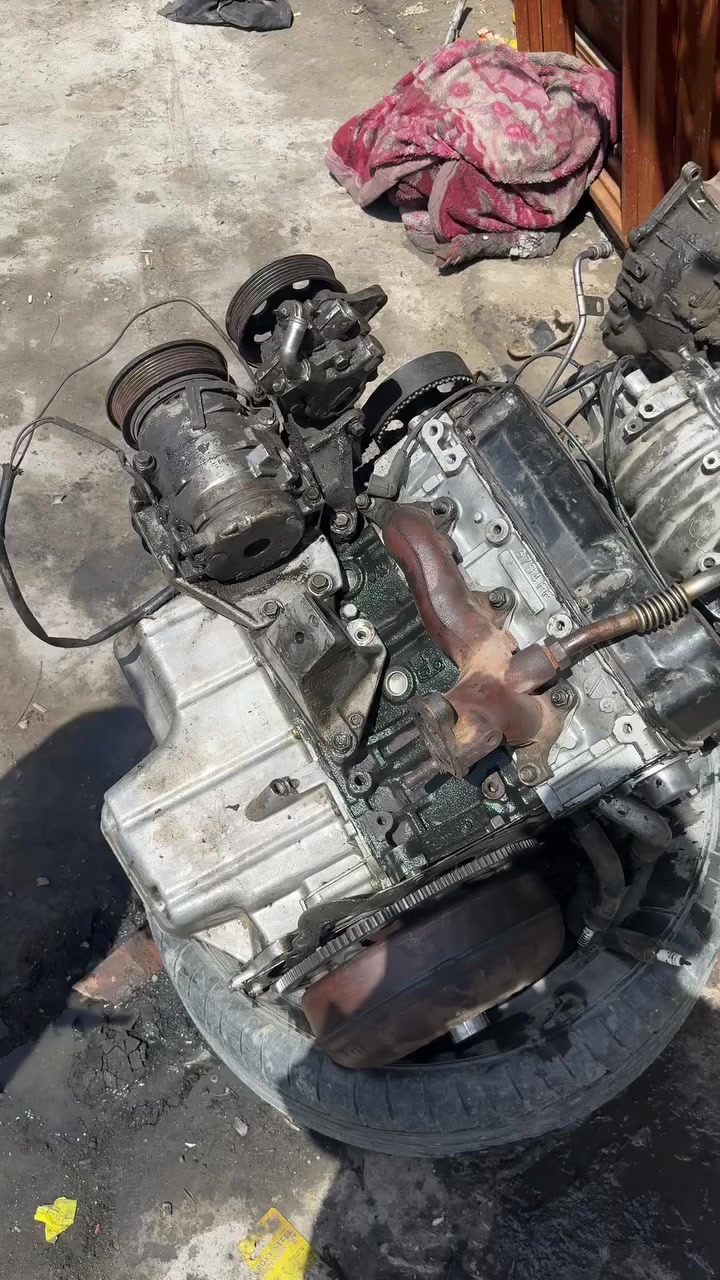 للبيع كير ومحرك باجيرو 2006 قيم بليرضي الله 
الناصريه 
***********
