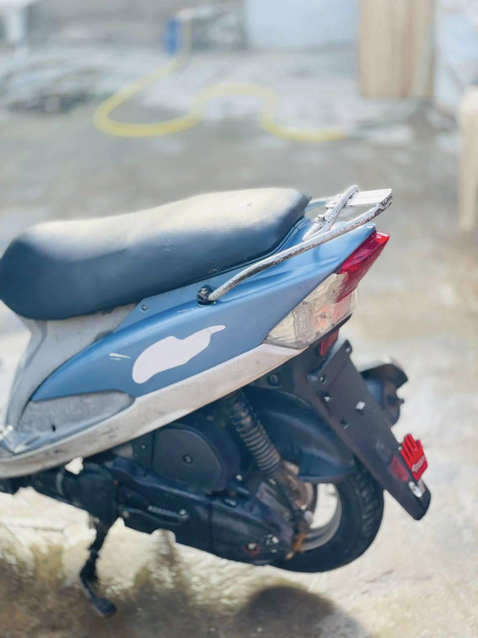 دراجه ماكس منغولي للبيع
كهربائيات شغاله كلها
كفرات نظافه فول 
مكينه ناعمه
صوت ماكو
لا تصرف بانزين ودهن 
السعر ٥٠٠ وبيها مجال 
الصور تحجي


**إذا كنت صاحب هذا الإعلان وتريد حذفه لأي سبب، رجاءا أرسل رسالة إلى الدعم الفني**