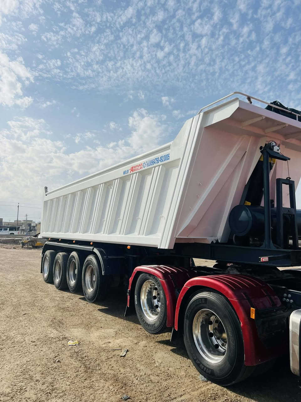 سلام عليكم سياره سكانيه للبيع موديل 2017
مكفوله كفاله عامه جاهزه رقم اربيل جديد تحويل ثاني يوم 
سياره صارلهه شهر من ترقمت سياره جديده  عربانه جوهر 2025
مكان ميسان علي شرقي مكلف بل نشر 
***********
