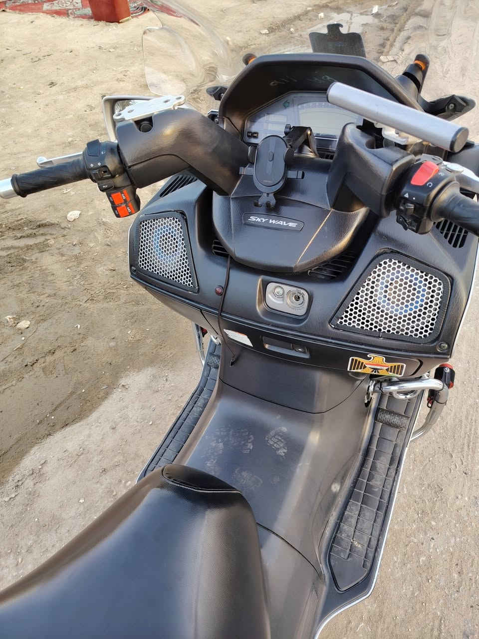 للبيع سكاي ويف ٦٥٠ رقم سنويه بسمي مكان دراجه نجف دراجه كامله شراي يتصل علاهاذا رقم ***********سعره مناسب بس اخوان شراي يتصل
