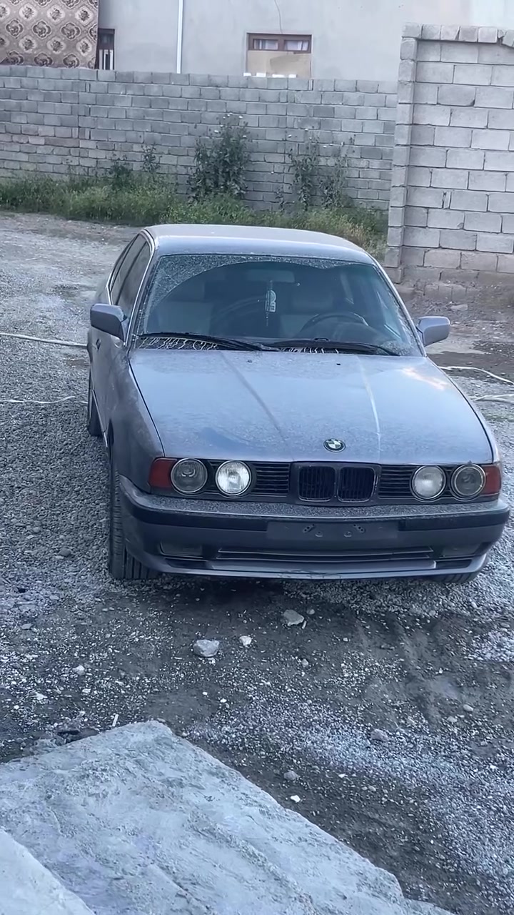 سلام عليكم شباب بيم 535موديل92رقم نينوه بسمي سياره فول اتوماتيك شرط مابيه قطرت صبق وضع شركه بلاديه نطيك شرط بلادي ترهم مقدمه زينه وبل شهر وترهم مراوس حسب القناعه نطي فرق او اخذ فرق***********
— ‏￼‏يشعر بـ‏الجمال‏ في ‏موصل القيارة الجدعة‏
