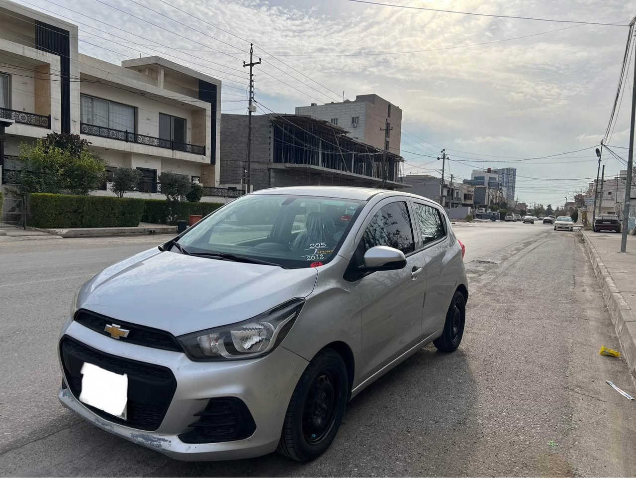 سپارک سلڤەر مۆدێل 2018 مواصفات خەلیجی ltکلین بێ بۆیاخ بێ تەرزە
تەنها کەمێک ساردی هەیە  بێ ناوگرتن زۆر زۆر خاوێنە کەم ڕۆیشتیە هی دەستی خۆمە بەناوی خۆمە
٤ جام کارەبا_ABS_تۆماتیک_سوکان ڤۆڵێۆم
گێر و مەکینە تبیرد بەناو کردن هەموو بەشەرت
 سەنەوی بەسەر نەچووە ٤ تایەی تازەو نوێ ی لەسەرە کۆری تازەم بۆ گۆریوە 
نرخ ٨٩ ورقە
تەلەفون+ڤایبەر ***********

سياره سبارك مواصفات خليجى حيل نظيف بدون صبغ بدون حالوب موديل ٢٠١٨ لون فضه تحكم ستيرن توماتيك زجاج كهربا ABS طايرات جديد
مابى نواقص محرك مكينه كل بشرط سياره ب اسمى ماشى قليل 
سعر ٨٩ ورقه
تلفون+واتس اب *********** أربيل, العراق
