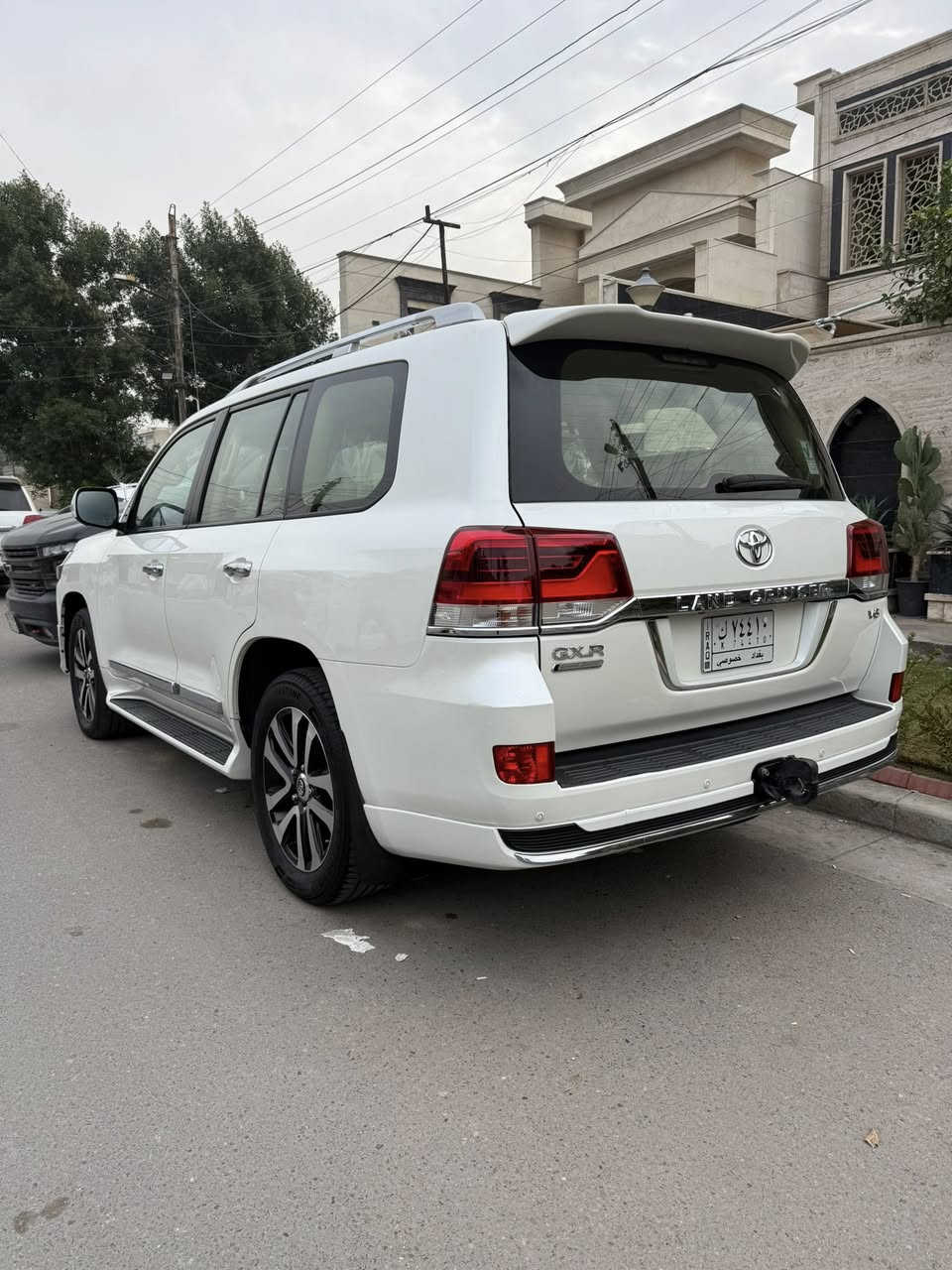 للبيع لاندكروز 2019 
ساز باب اول فول مواصفات  
بدون حادث فقط تكحيل بين الباب والجاملغ الخلفي 
ماشيه 124 
السعر 51 
مكانها السيديه 
***********
