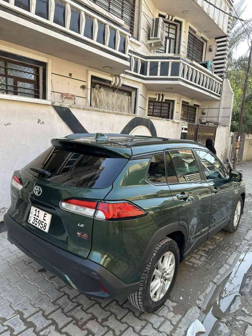 السلام عليكم🤍
تيوتا كروز موديل 22
اللون زيتوني محرك 2000
ماشيه 33 mi 
مواصفات le معروفه فول مواصفات عدا الكشنات 
ضربتها صبغ بنيد ودعاميه وبارد جاملغ الامامي الايمن 
عارضها ب165 وبيها مجال بسيط
مكاني بغداد ***********
