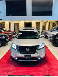 ﷽  NISSAN PATHFINDER PLATINUM 4WD     من اعلى المواصفات بلاتينيوم   ال...