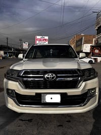 لاندكروزر • محدثه ٢٠٢٠ • بدون حادث