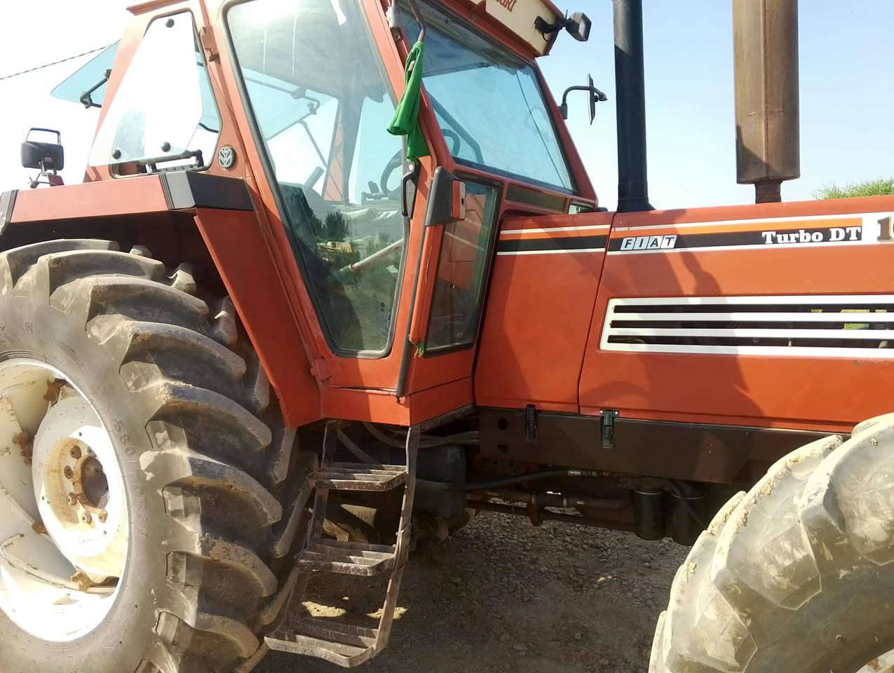 ١٦٠ فول عادي مكفوله كفاله عامه رقم واسط تحويل مباشر موديل ٩٨ موبايل ***********
